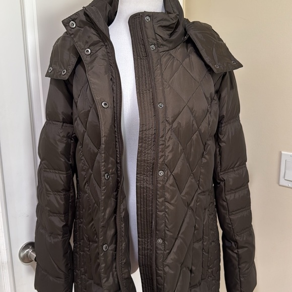 London Fog Women's Diamond Quilted Down Mid Length Moss Puffer Jacket Size XL - Picture 9 of 12